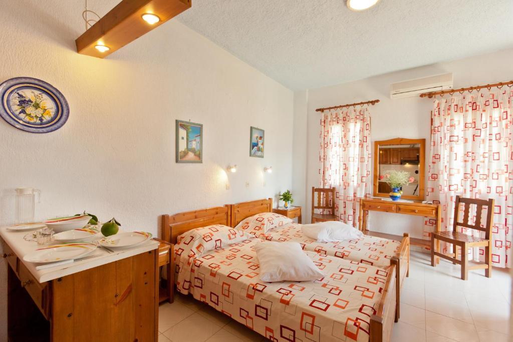 Sofia'S Garden Studios Σκόπελος Εξωτερικό φωτογραφία