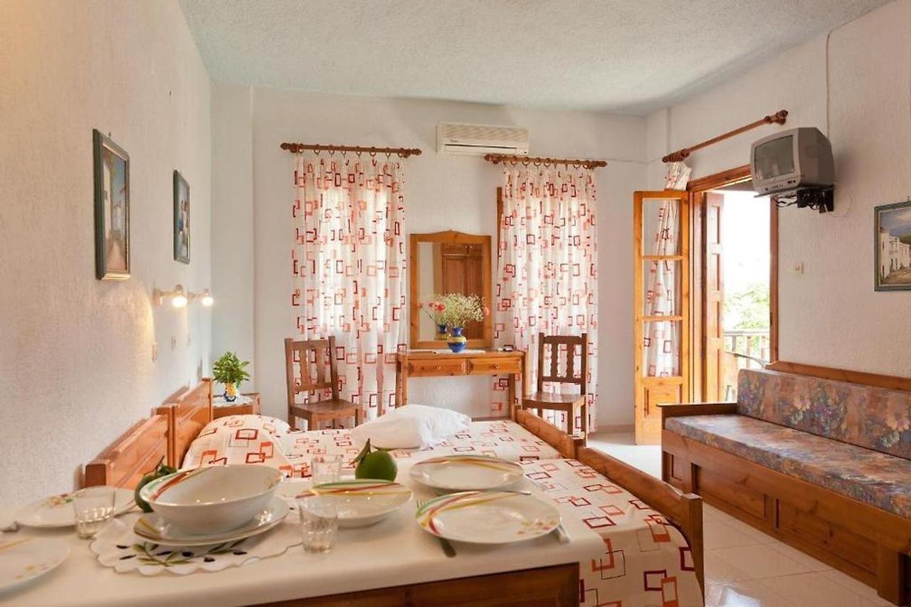 Sofia'S Garden Studios Σκόπελος Εξωτερικό φωτογραφία