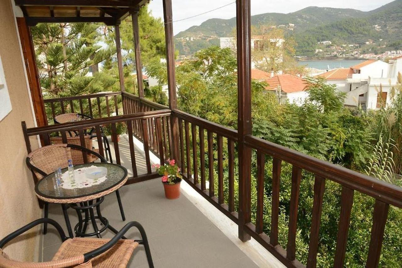Sofia'S Garden Studios Σκόπελος Εξωτερικό φωτογραφία